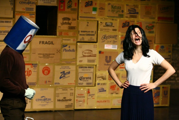 Nadia Mastromauro é Luisa na peça de Ariel Farace